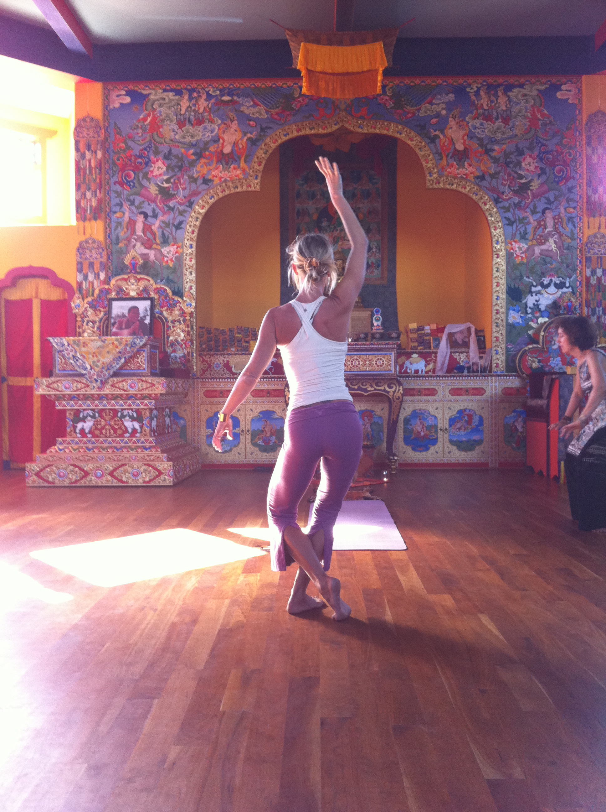 katie-armstrong-yoga